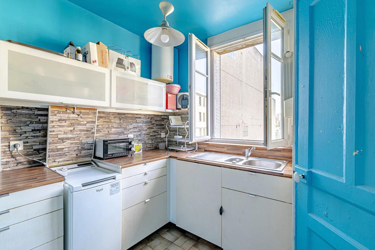 SURESNES Appartement Suresnes 1 pièce(s) 22.80 m2 4