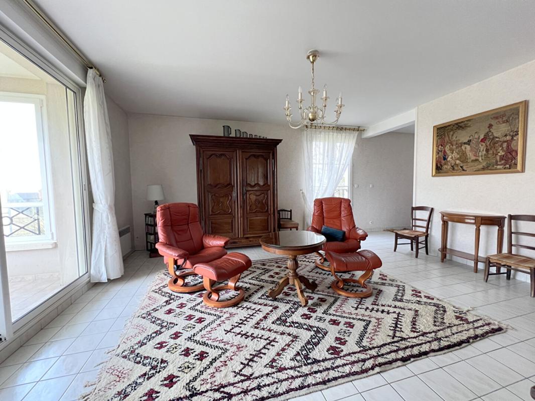 LE MANS Appartement - Le Mans - Croix de Pierre - 5 pièce(s) - 108 m² 4