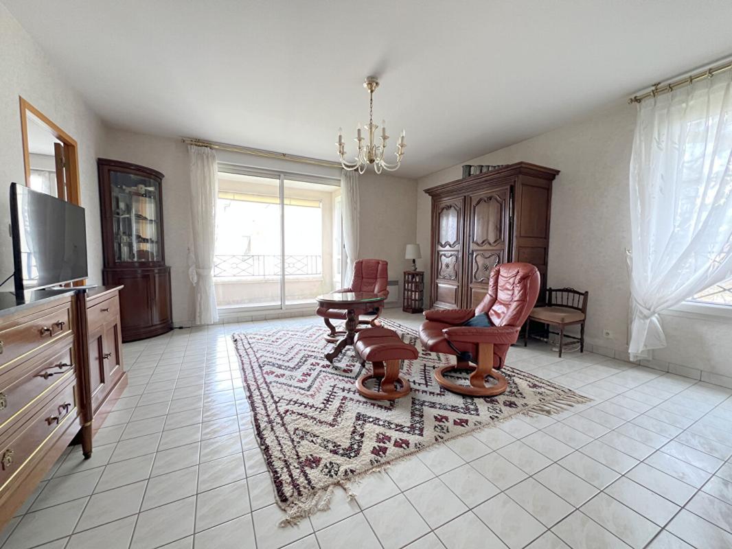 LE MANS Appartement - Le Mans - Croix de Pierre - 5 pièce(s) - 108 m² 5