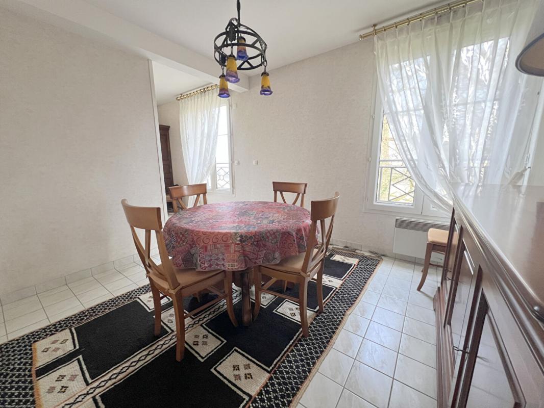 LE MANS Appartement - Le Mans - Croix de Pierre - 5 pièce(s) - 108 m² 8