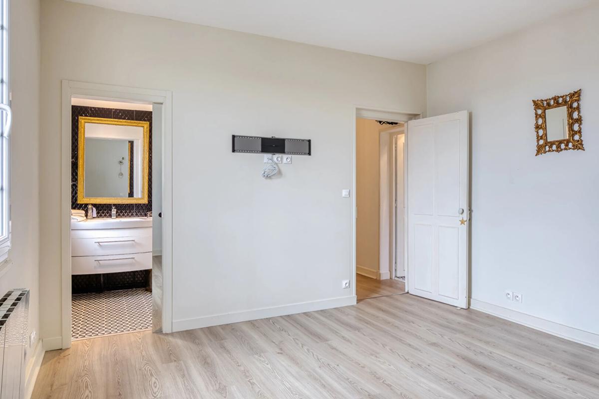 MANNEVILLE-SUR-RISLE Maison du XIXème 12