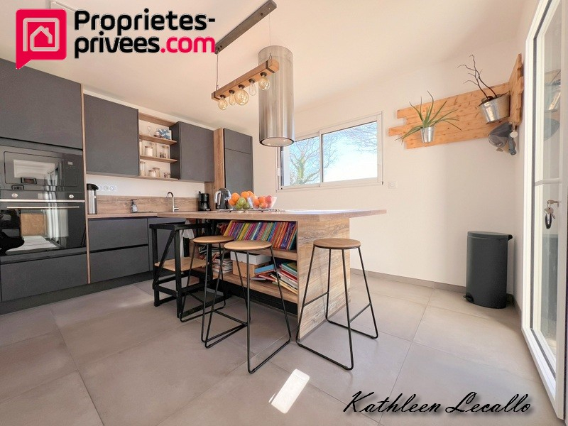 LA TURBALLE Maison La Turballe 6 pièce(s) 125 m2 2