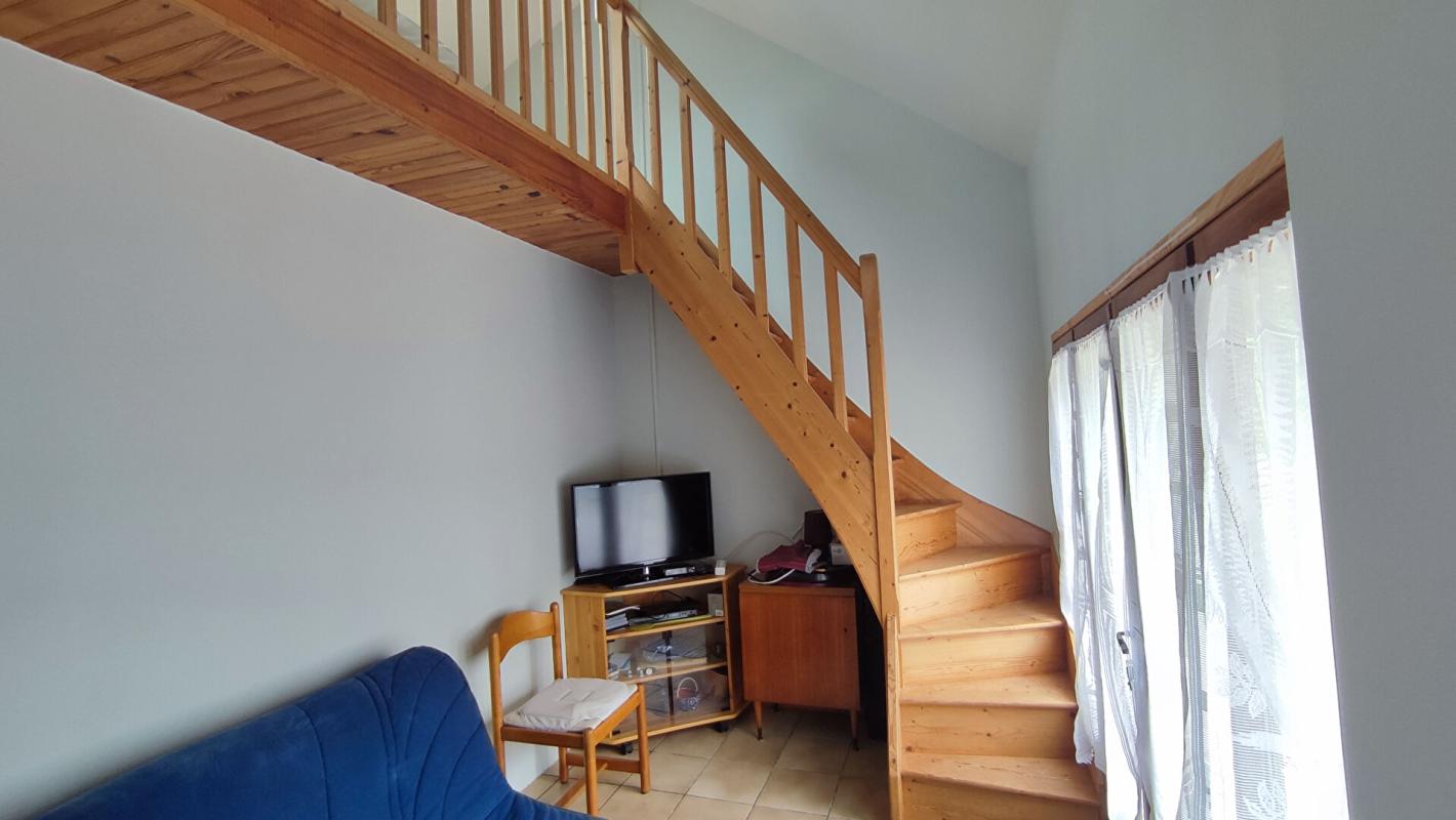 SERANDON Maison de plain pied avec double garage 19160 Sérandon 6