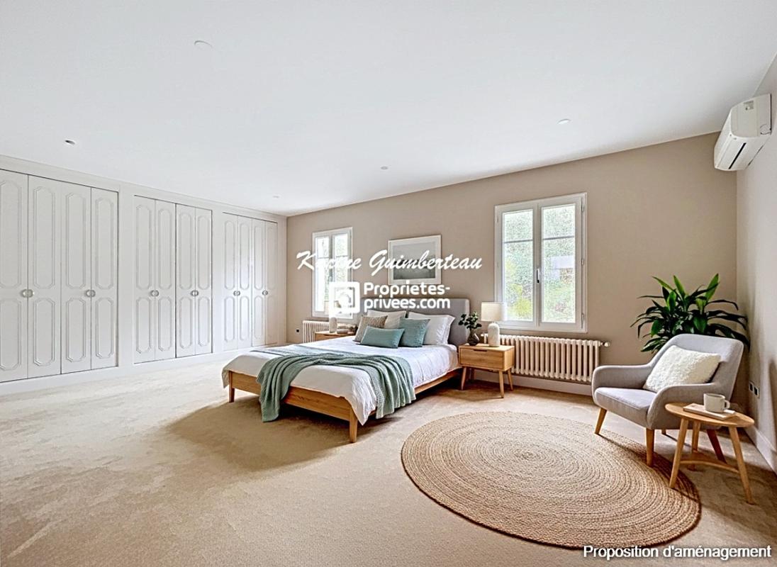 FRONSAC Fronsadais : Maison type Girondine en pierre 208 m2 + dépendance 7