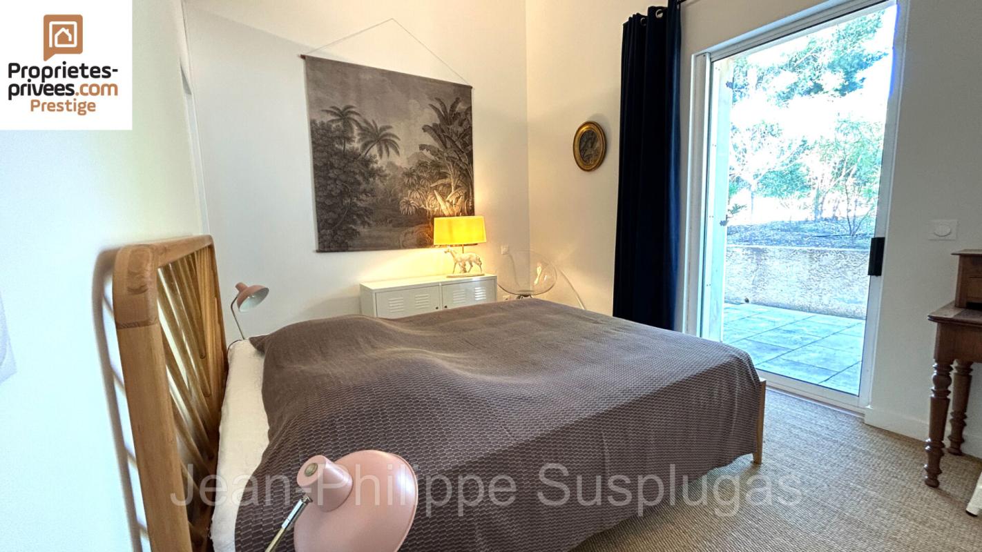 SAINT-CYR-SUR-MER Villa Saint Cyr Sur Mer 7 pièce(s) 298 m2 13