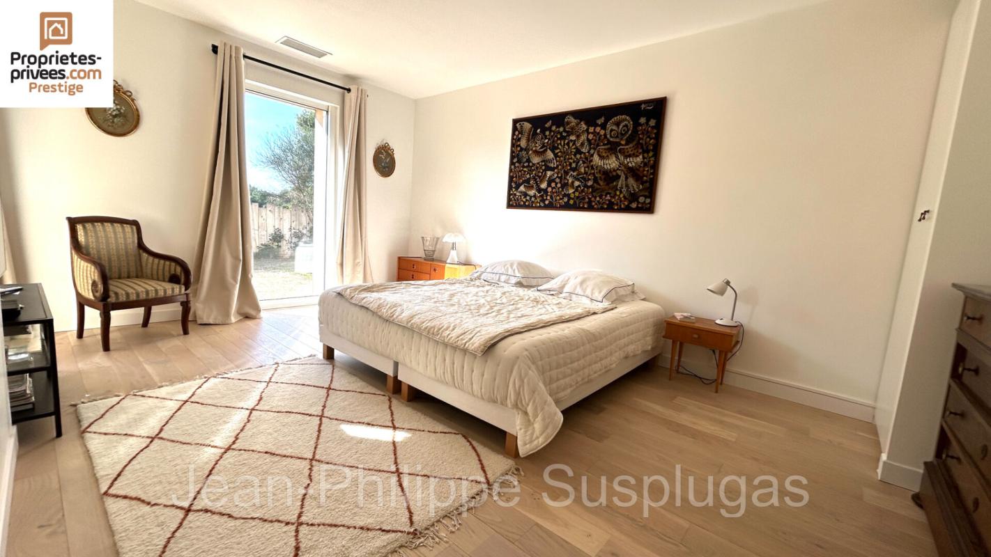 SAINT-CYR-SUR-MER Villa Saint Cyr Sur Mer 7 pièce(s) 298 m2 9