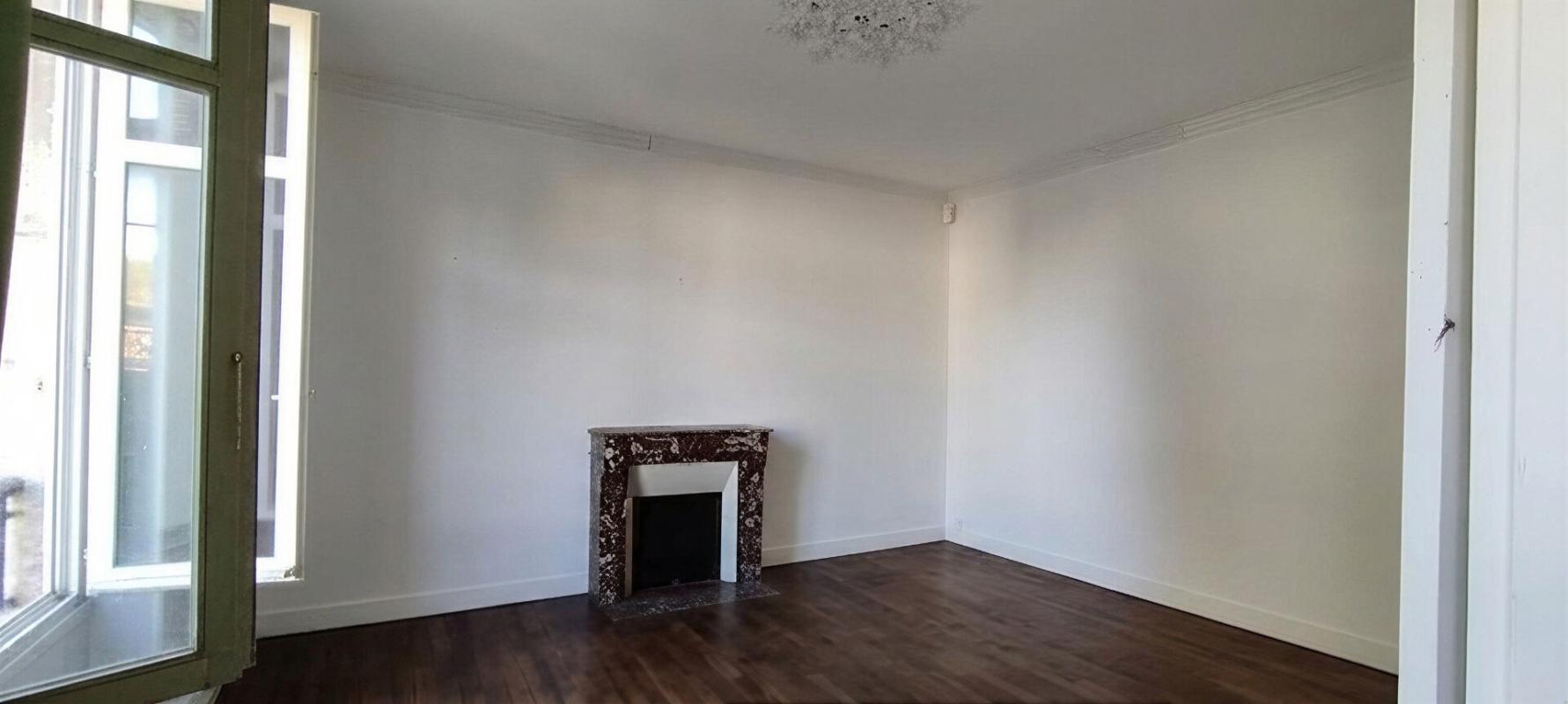 JARDRES Maison  5 pièce(s) 129 m2 3