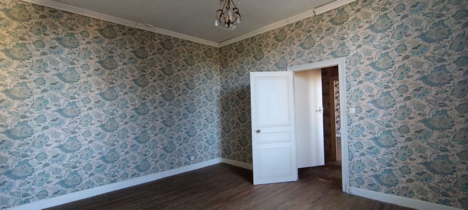 JARDRES Maison  5 pièce(s) 129 m2 8