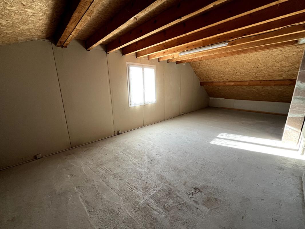 SELONCOURT Maison Seloncourt 6 pièce(s) 117 m2 avec 170m2 de potentiel 11