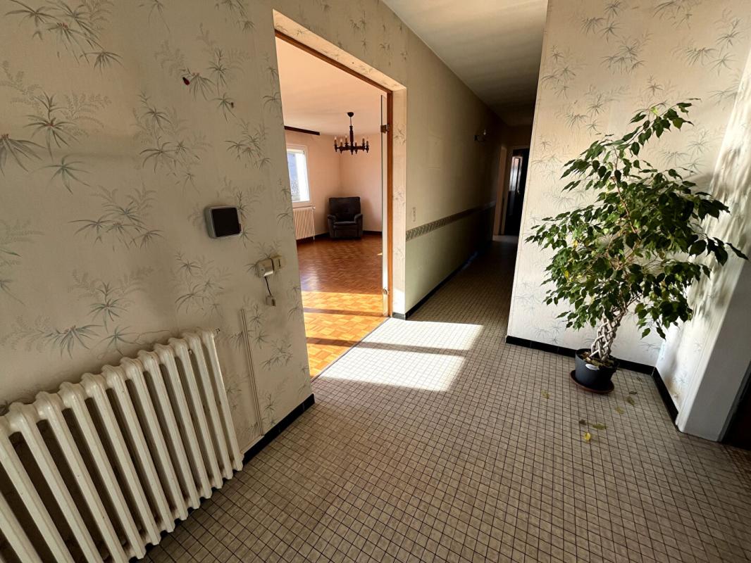 SELONCOURT Maison Seloncourt 6 pièce(s) 117 m2 avec 170m2 de potentiel 6