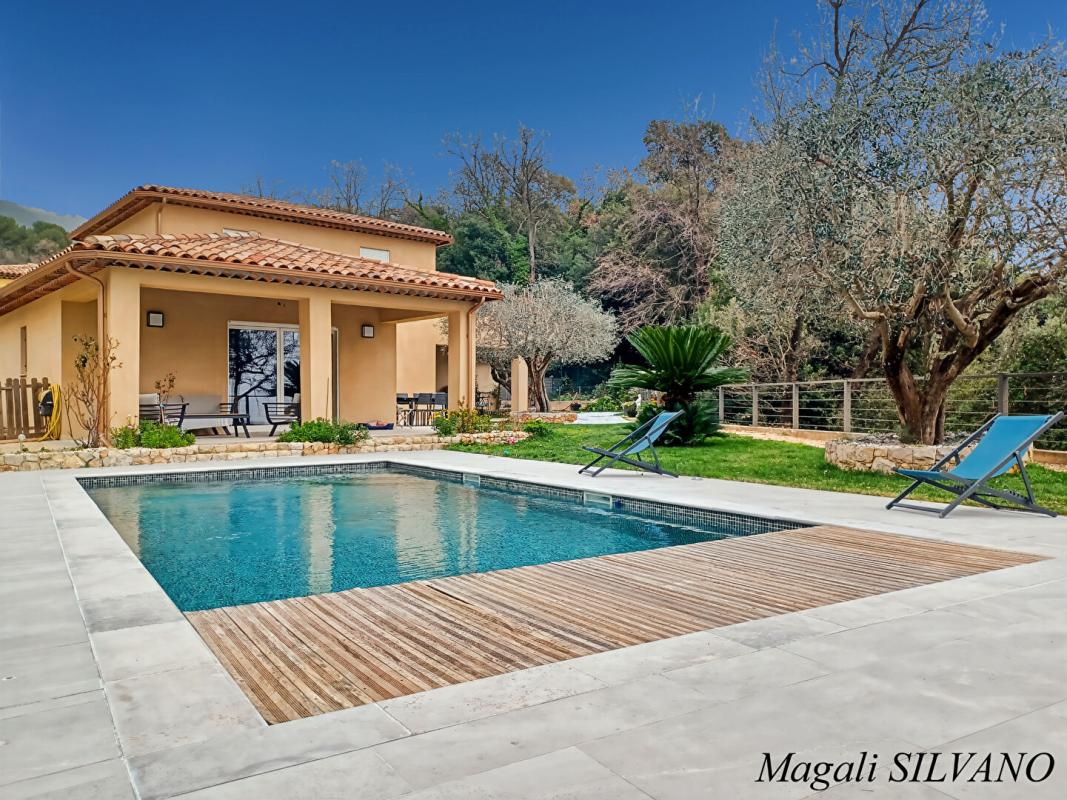 SPERACEDES Villa F5  de standing récente proche village Spéracèdes 1