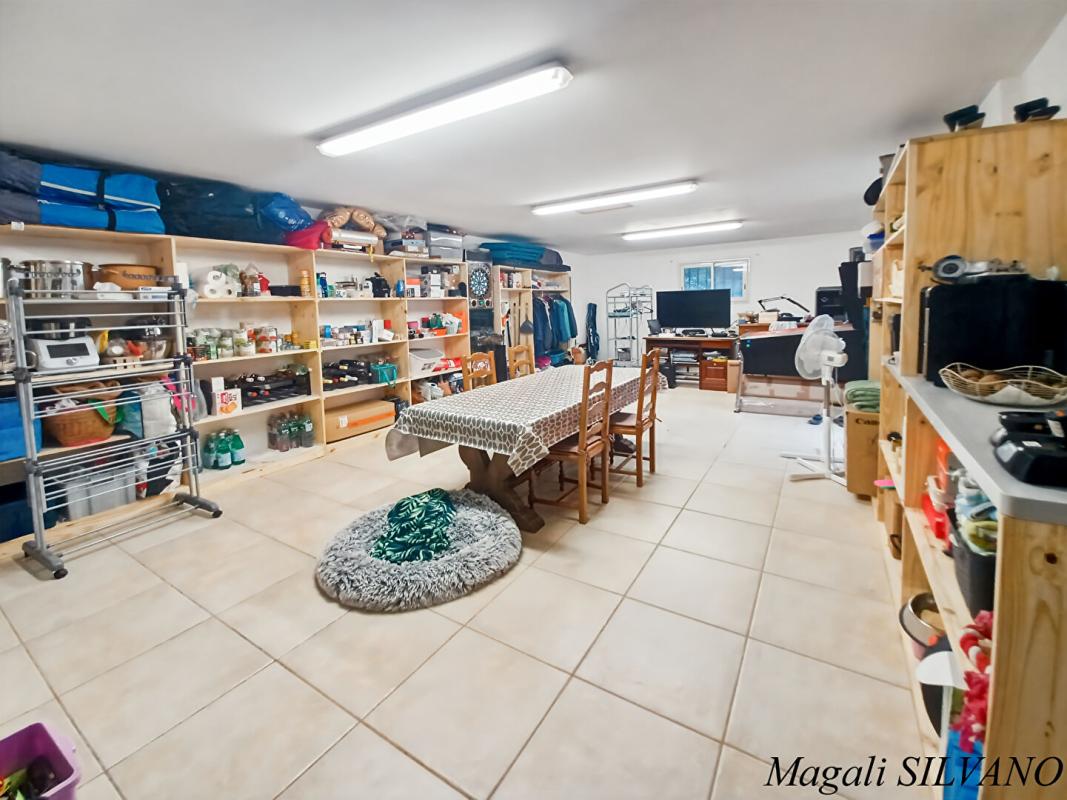 SPERACEDES Villa F5  de standing récente proche village Spéracèdes 16