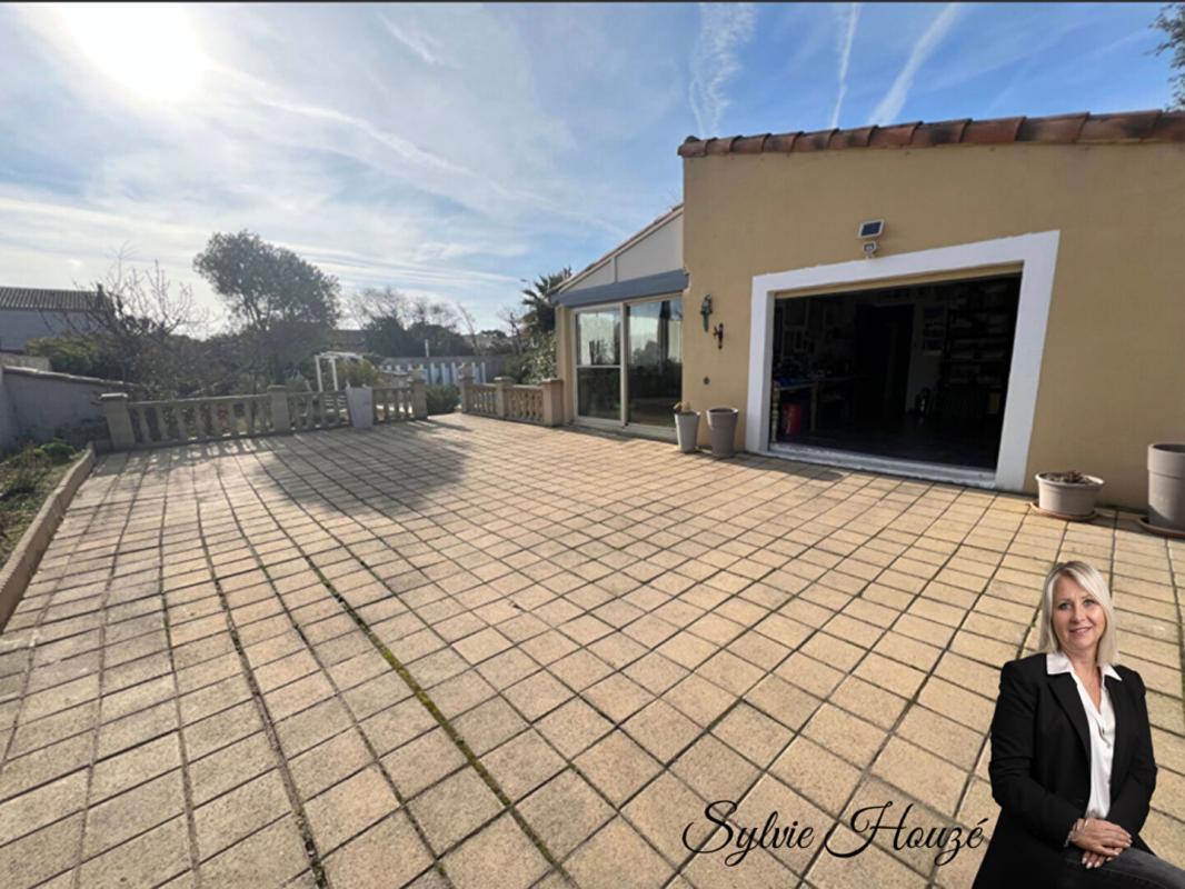 FOS-SUR-MER MAISON PLAIN-PIED AVEC PISCINE 9