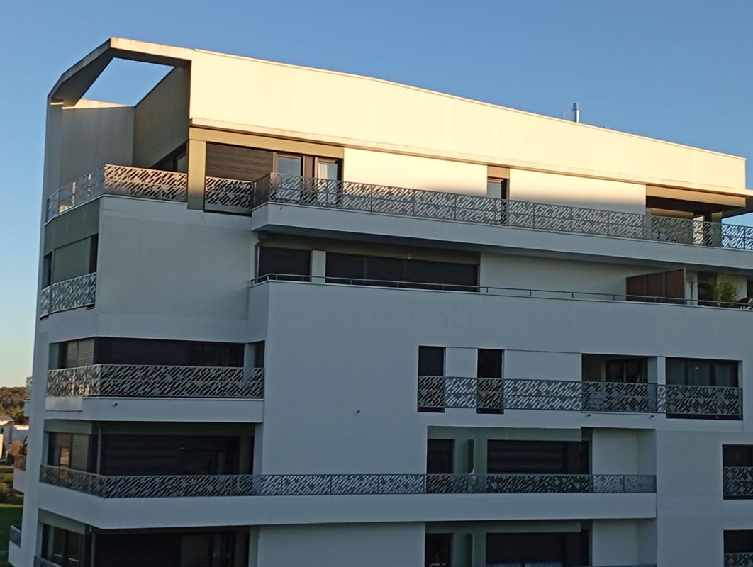 SAINT-PIERRE-DES-CORPS A VENDRE APPARTEMENT TYPE 4 PRIX EXCEPTIONNEL  70180  EURO A SAINT PIERE DES CORPS 5