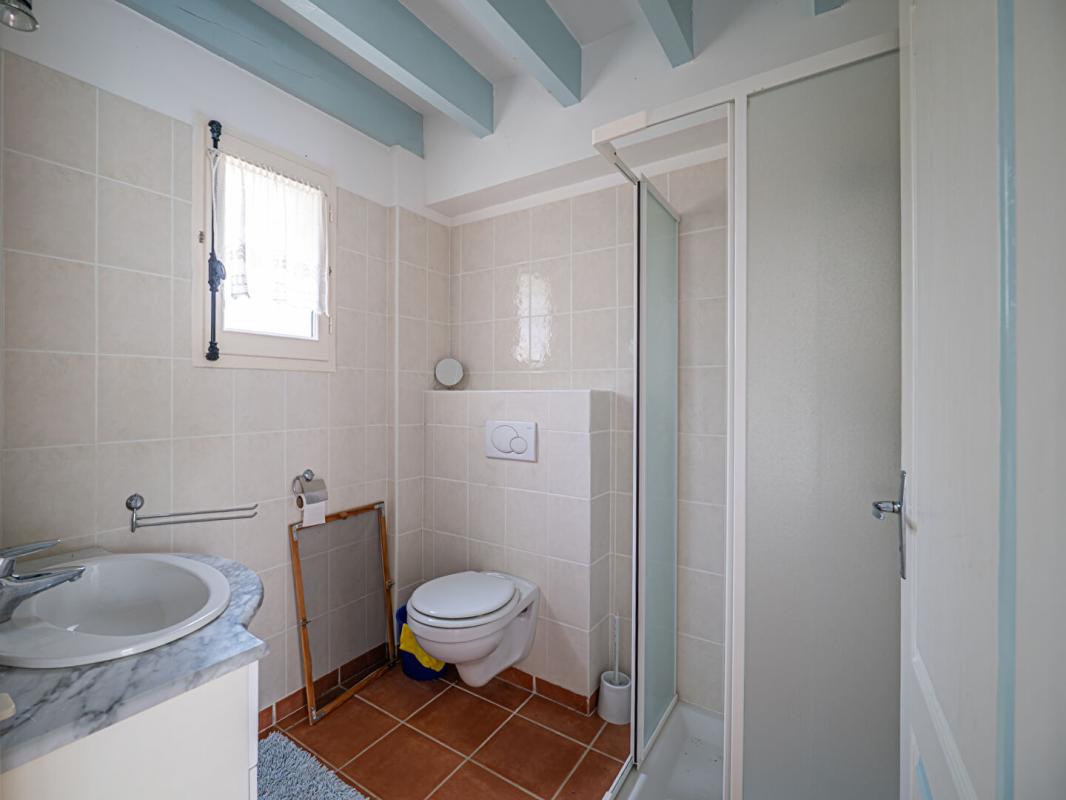 CHATEAU-DU-LOIR Maison Montval Sur Loir 5 pièce(s) 148 m2 - 3  chambres - 10