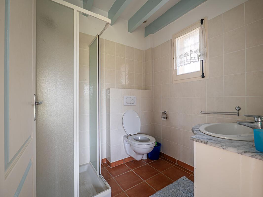 CHATEAU-DU-LOIR Maison Montval Sur Loir 5 pièce(s) 148 m2 - 3  chambres - 12