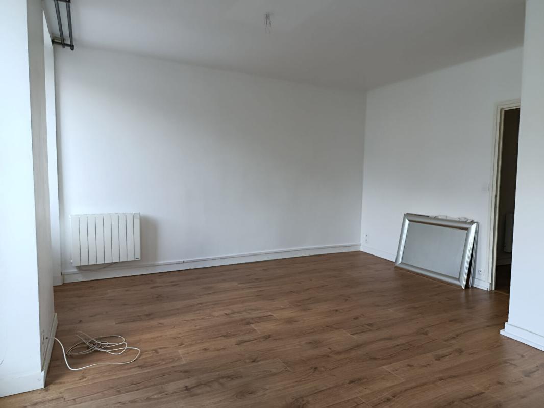 GOURIN appartement  chambres 4