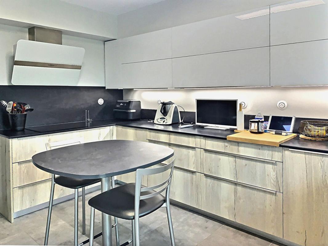 DIGNE-LES-BAINS Appartement 10 pièces 5 chambres Digne Les Bains 193 m2 6