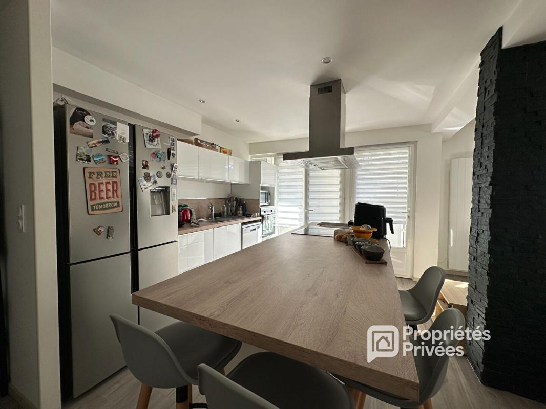 CLERMONT-FERRAND Appartement 2 pièces 54 m2 avec balcon, garage et cave 3