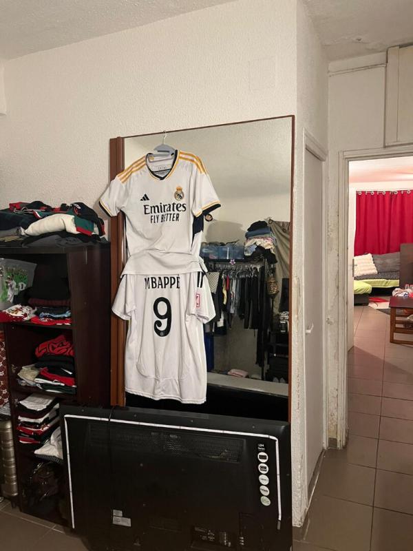 PERPIGNAN Charmant T2  de 41 m² loué avec cour et/ou parking loué à 458 + 50 euros de charges 12