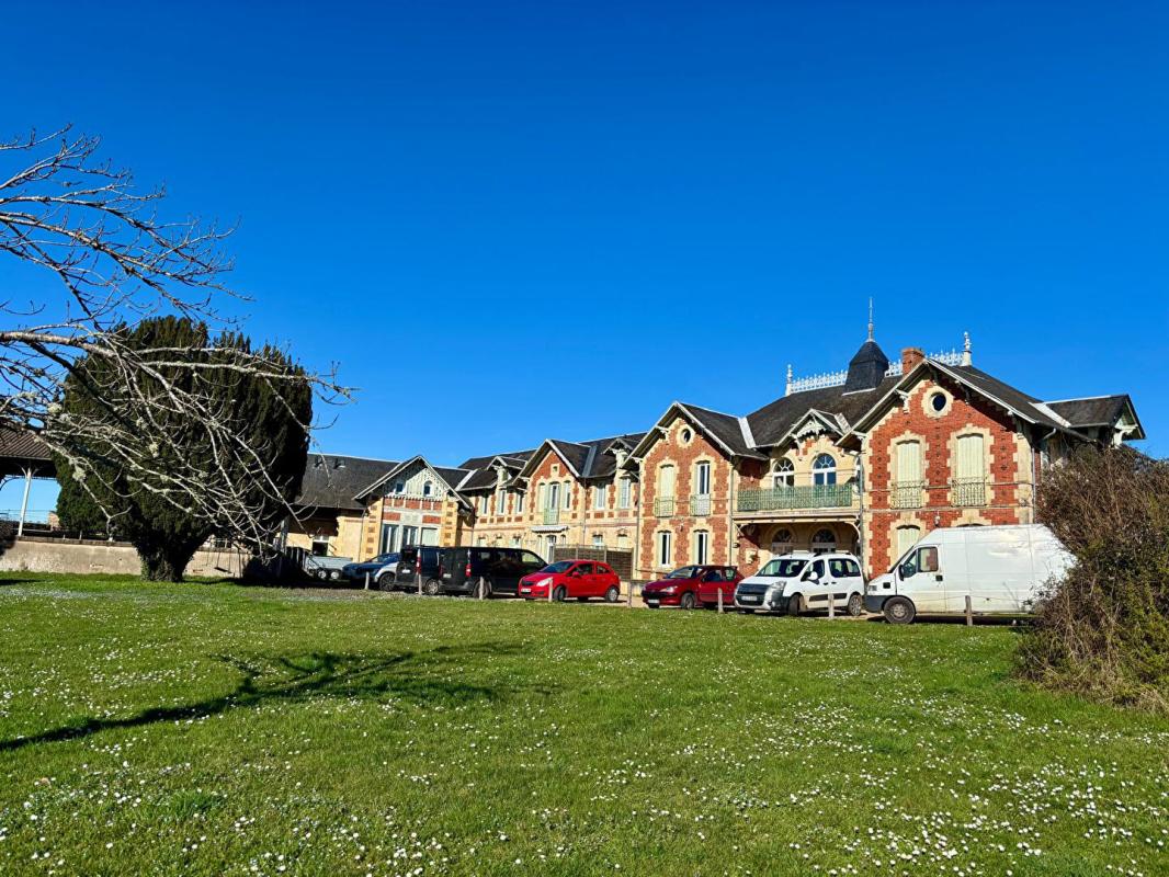 NEVERS Immeuble de rapport 700 m² 10 logements + potentiel Marzy 1