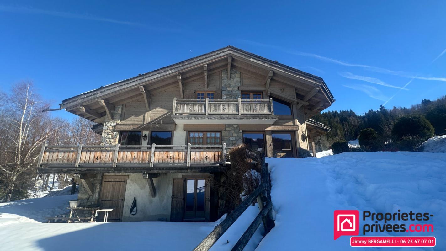 DEMI-QUARTIER Megève - Chalet individuel de 280 m² avec appartement indépendant, à proximité immédiate des pistes de la Princesse 5