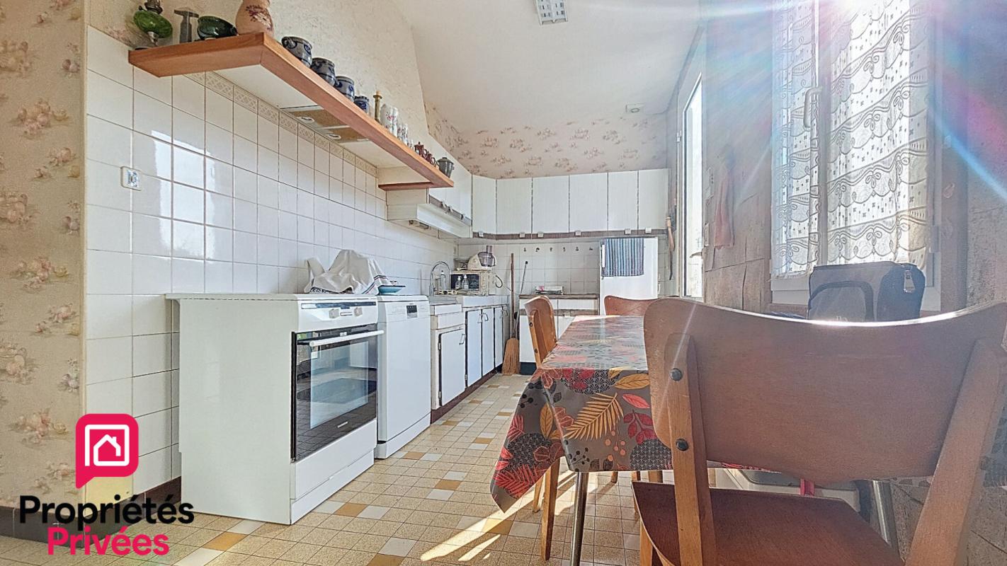 LES MATHES Maison Les Mathes 6 pièce(s) 160 m2 6