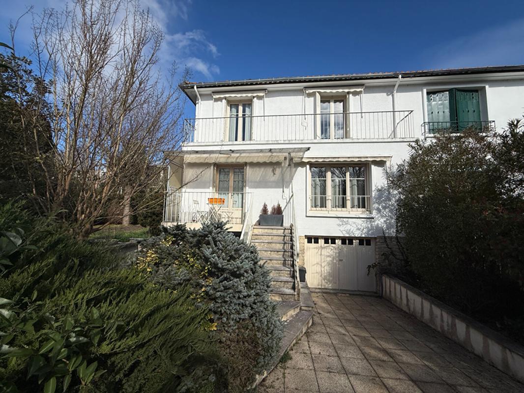 ANGOULEME Maison Angouleme 4 pièce(s) 100 m2 18