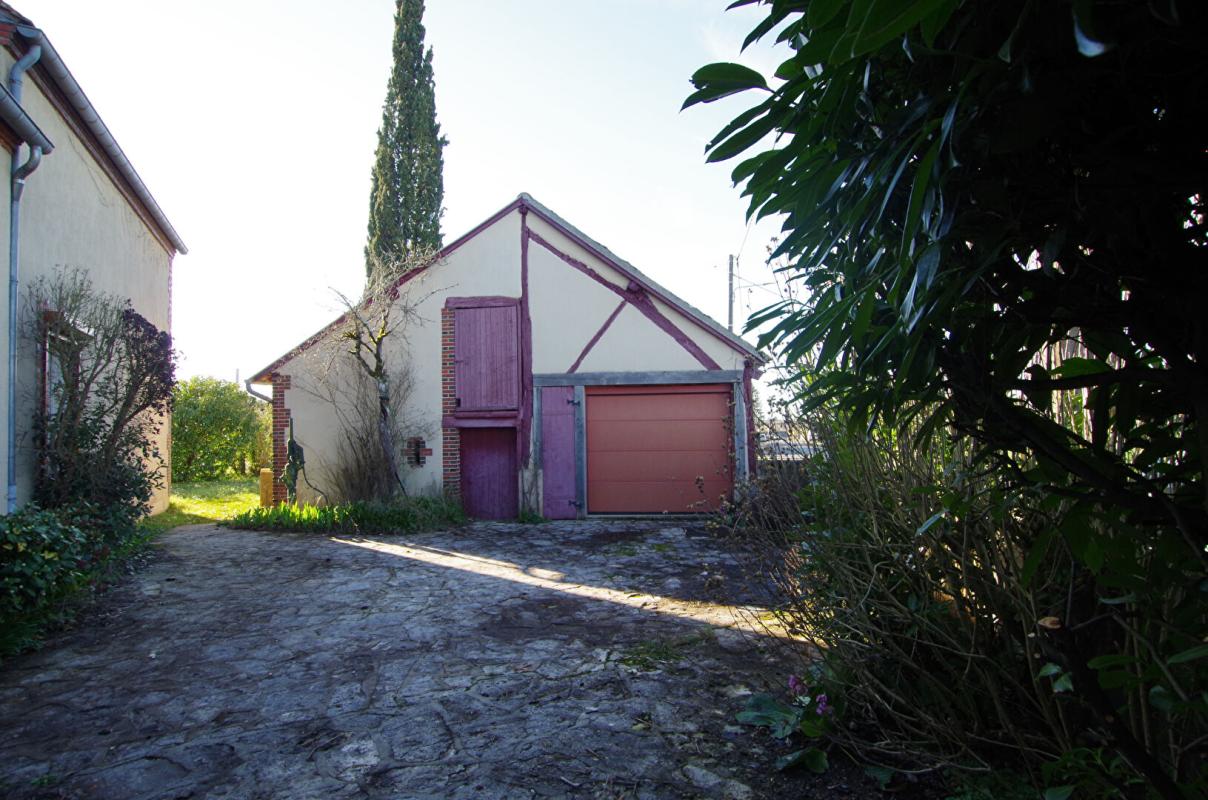 CHATILLON-COLIGNY En exclusivité sur Chatillon Coligny 15
