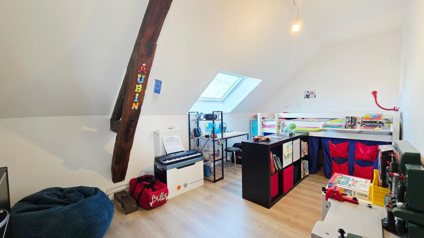 BOURGES BOURGES MAISON 5 PIECES + LOGEMENT INDEPENDANT 2 PIECES 11