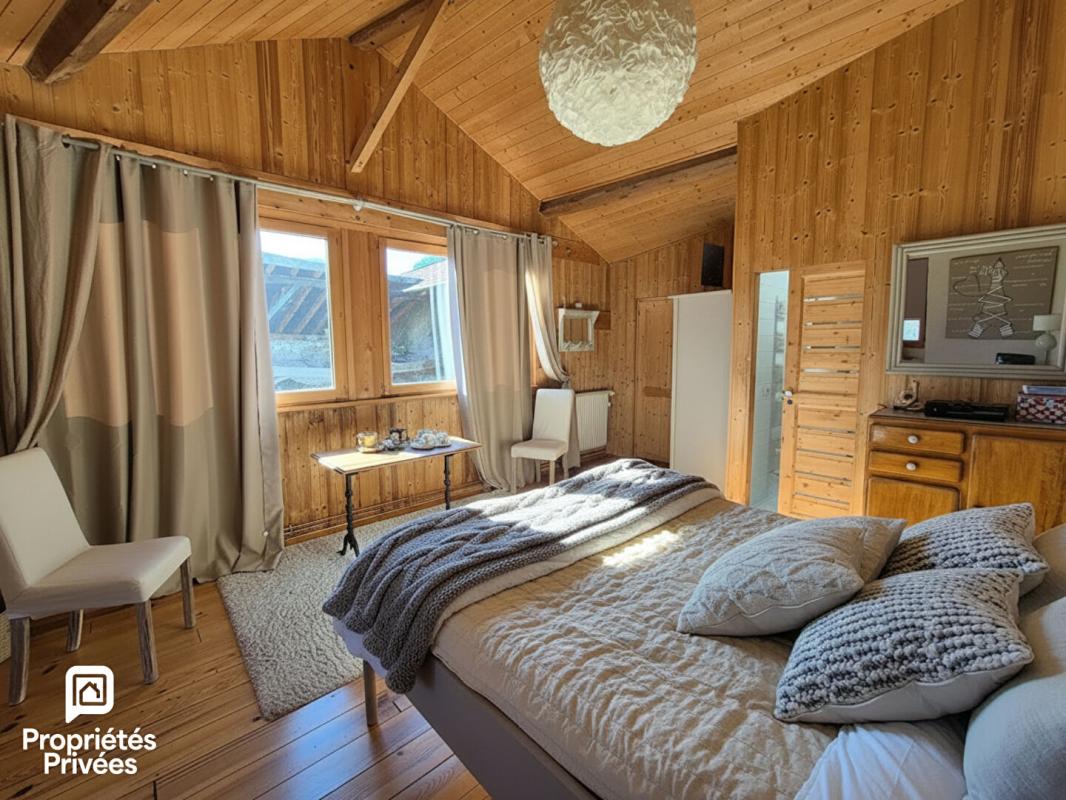 COLLONGES Corps de ferme rénové 278m2 - 5 chambres - Collonges 01550 6