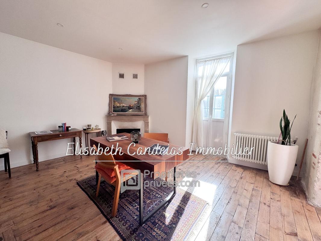 PALAMINY Maison de charme rénovée - avec piscine et vue Pyrénées 4