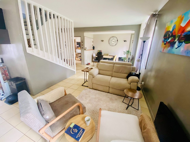 CROISSY-BEAUBOURG Maison Croissy Beaubourg  5 pièces 95 m2 1