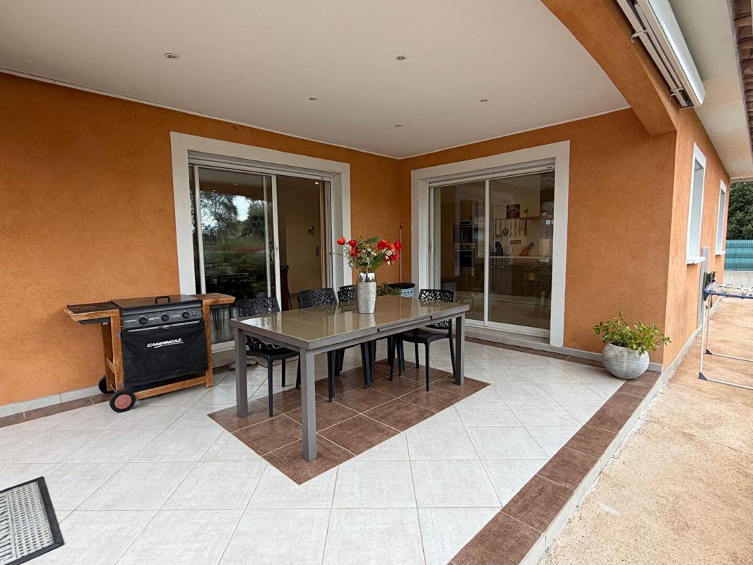 ZONZA Maison T4 avec piscine - STE LUCIE DE PORTO-VECCHIO 20144 - CORSE DU SUD - FRANCE 8