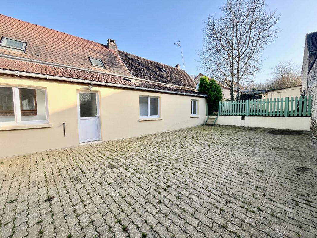 MOUY MAISON ANCIENNE  4 CHAMBRES 112m² 1