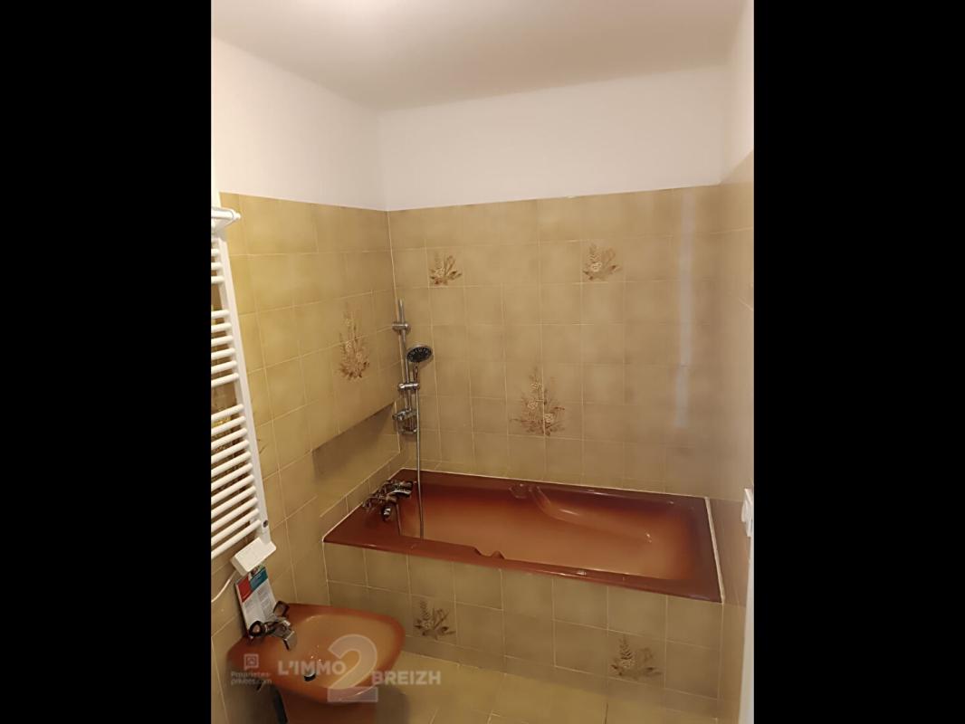 SEGLIEN Maison  Séglien 6 pièces 121m² 16