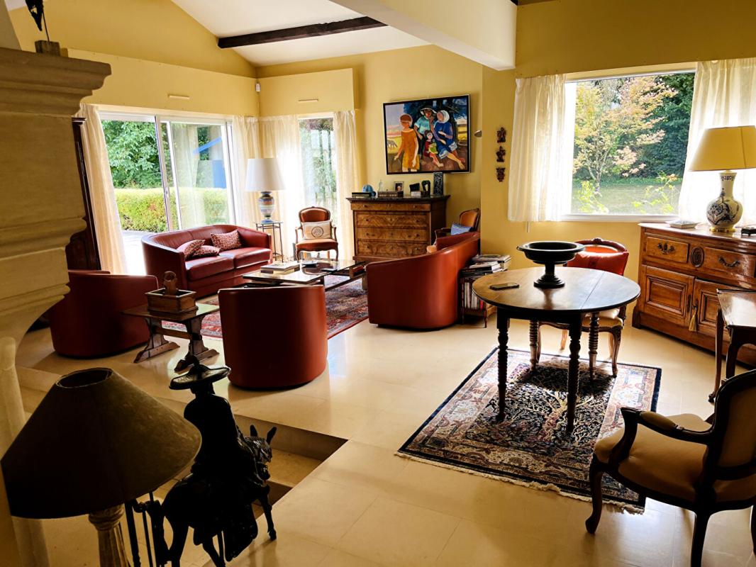 MARCILLY-SUR-SEINE Maison d'architecte 11 pièces, 359 m2 sur parc de 7609 m2 6