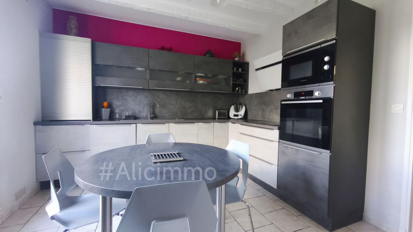 SEZANNE Maison Sezanne 6 pièces 7