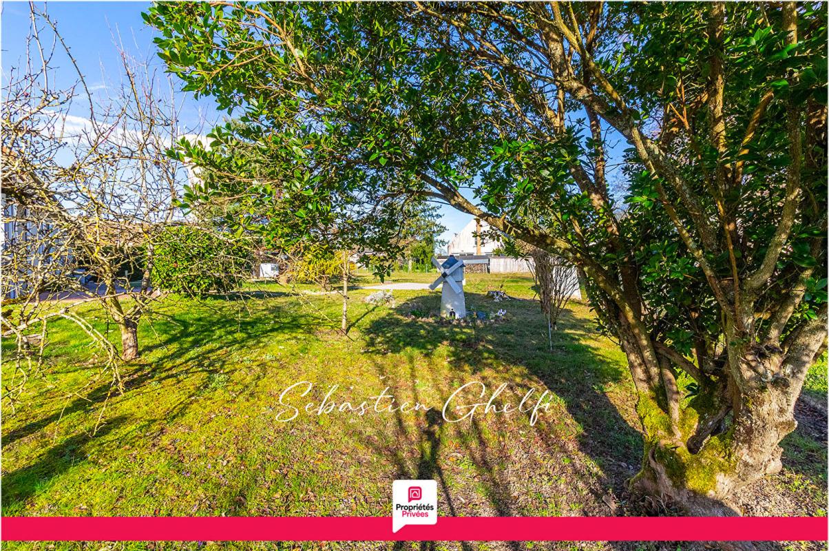 CONTRES maison de plain-pied avec 2 chambres-garage-beau terrain de 1080 m² 12