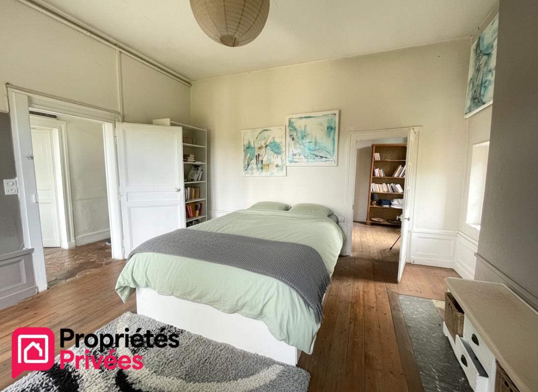 NOGENT-LE-ROI Maison Nogent Le Roi 6 pièces 4 chambres 170 m2 jardin 930m2 292000 12