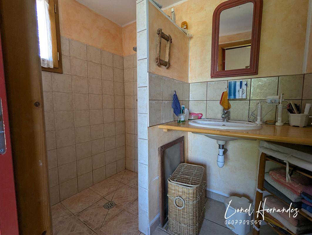 MONS Maison d'architecte avec terrain constructible et paysagé de 3969m² 13