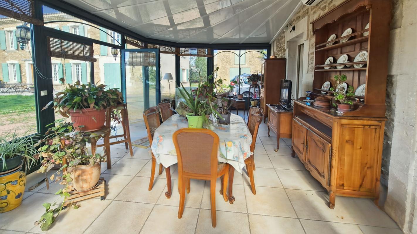 SORGUES Maison Avignon 15 pièce(s) 400 m2 1 095 000 17