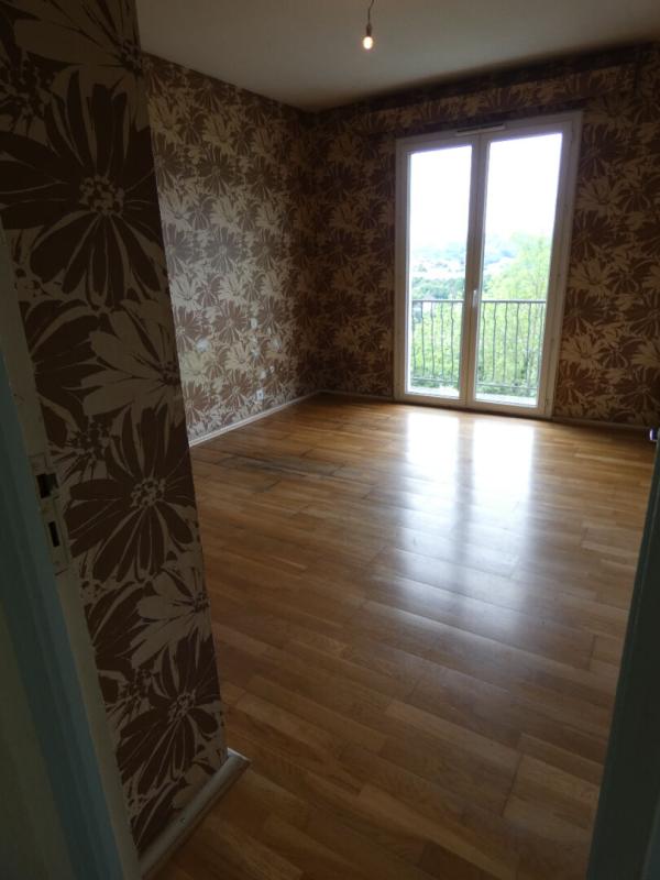 TULLE Maison sur les hauteurs de Tulle vue dégagée - au calme 10