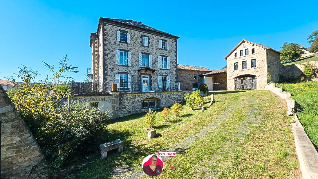 VERNET-LA-VARENNE Hôtel particulier 23 pièces 868 m2 sur parcelle 3000 m² et dépendances 1