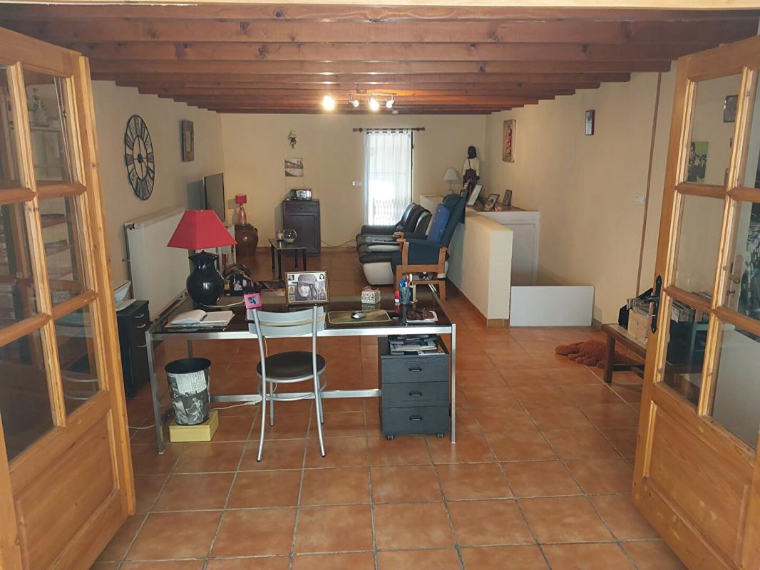 MORAS-EN-VALLOIRE Maison Moras-En-Valloire 4 pièce(s) 185 m2 6