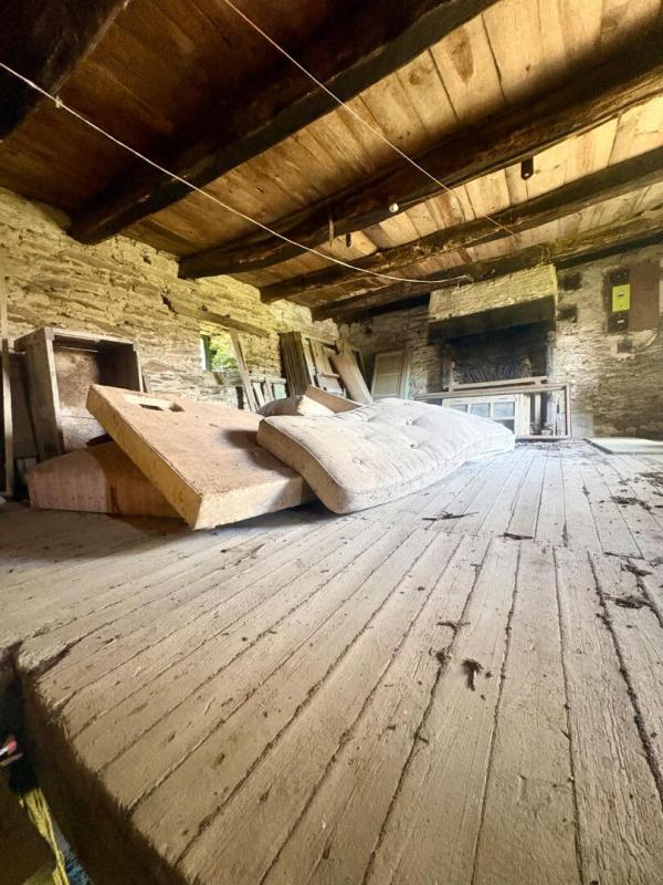 SAINT-MAYEUX Corps de ferme Saint-Mayeux 16