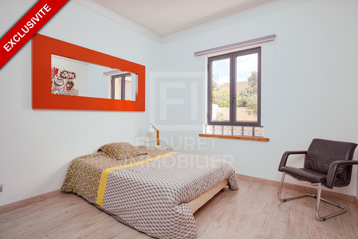 ARGELES-SUR-MER Plain-pied 161 m² - Terrain 1200 m² - Piscine - Villa + 2 dépendances (bureau + T2) 14