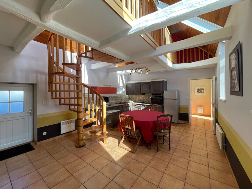 EDERN Ensemble de 2 longères 6 chambres 11