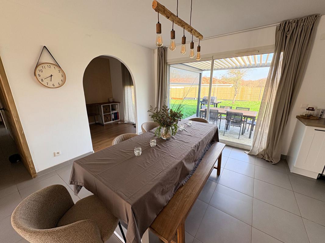 THIL Maison Individuelle de plein pied - 3 Chambres avec Jardin 6