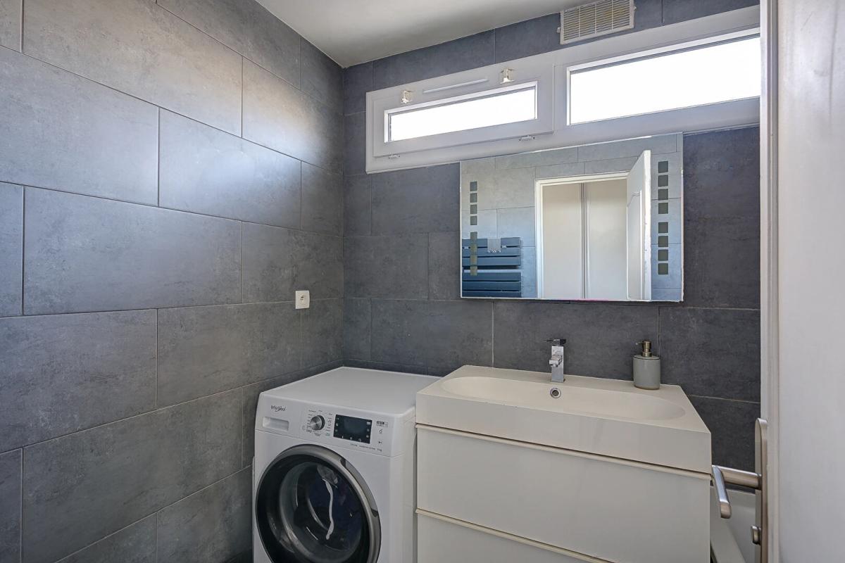 LA GARENNE-COLOMBES Appartement La Garenne Colombes 3 pièce(s) 64.90 m2 8